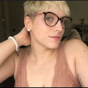 Meet your Posher, Miranda